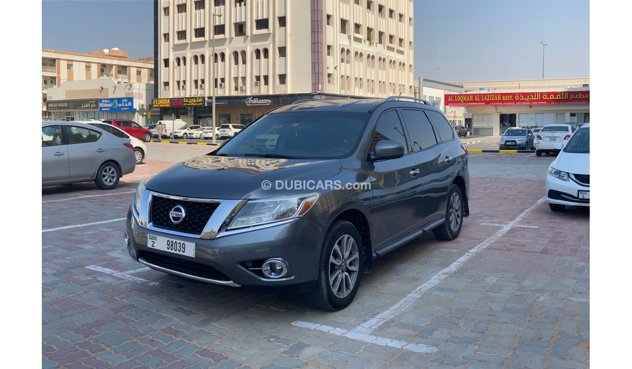 Nissan Pathfinder Mid option 3.5L 6cylinder