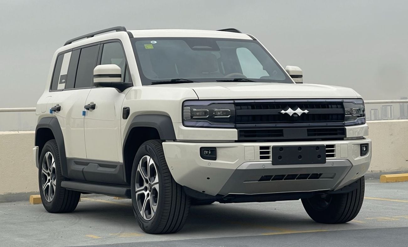 BYD Leopard 5 1.5L-4CYL 680HP. COM RANGE 1,200+ KM . HYBRID