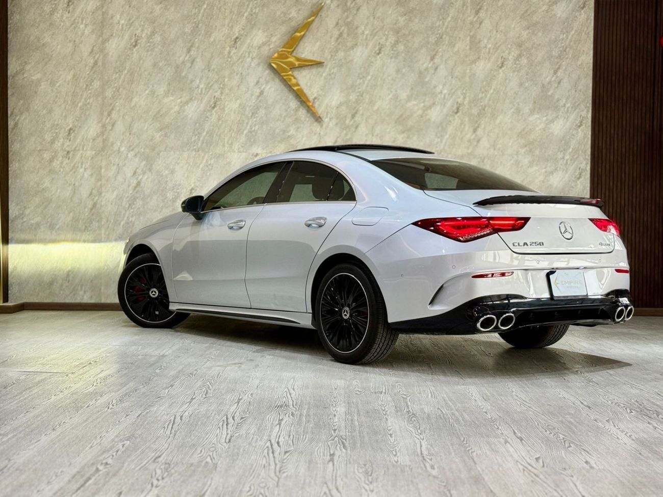 Mercedes-Benz CLA 250 Std 2.0L (221 HP) MERCEDES CLA250 AMG II 2023 II FULL LOADED