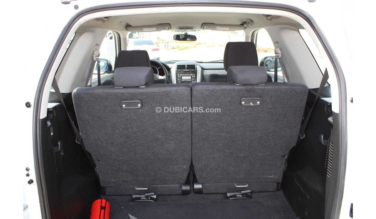 Suzuki Grand Vitara Suzuki Vitara 2016 GCC coupe in excellent condition without paint without accidents, very clean from