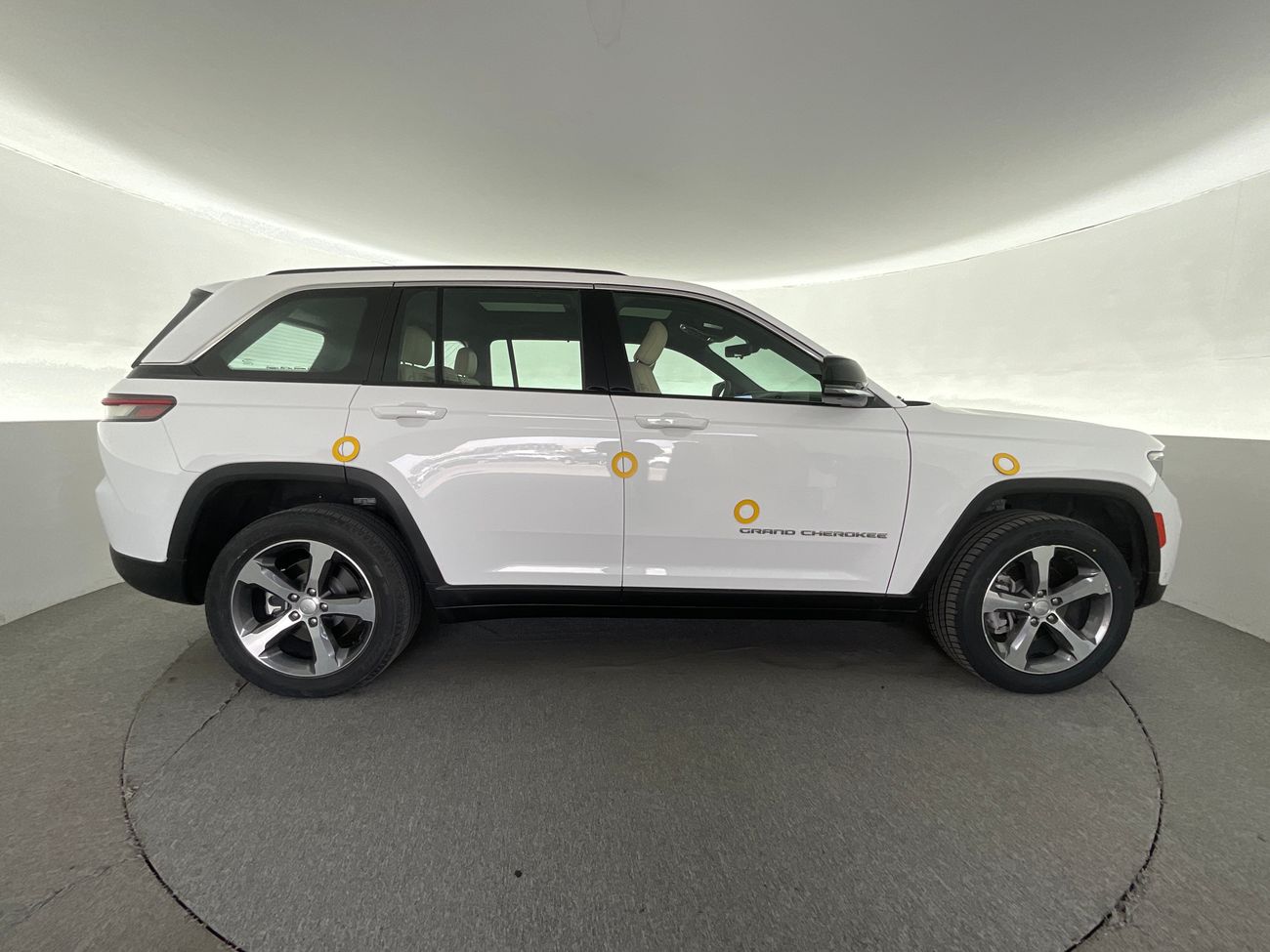 Jeep Grand Cherokee Limited Plus | Guaranteed Warranty | 0 Down Payment