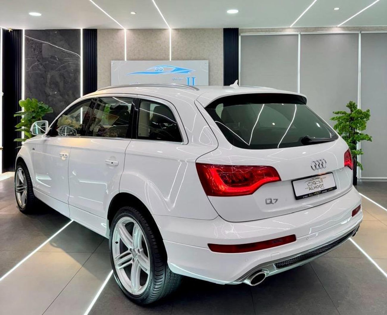Audi Q7 TFSI quattro Sports Style Package 3.0L AMAZING WHITE AUDI Q7 S_LINE V6 || FULL OPINION || GCC || 7 S