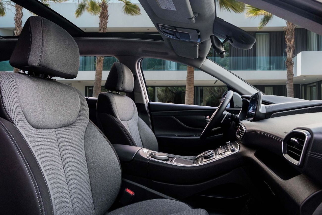 Hyundai Santa Fe Comfort+ | 2,056 P.M  | 0% Downpayment | Agency Warranty!