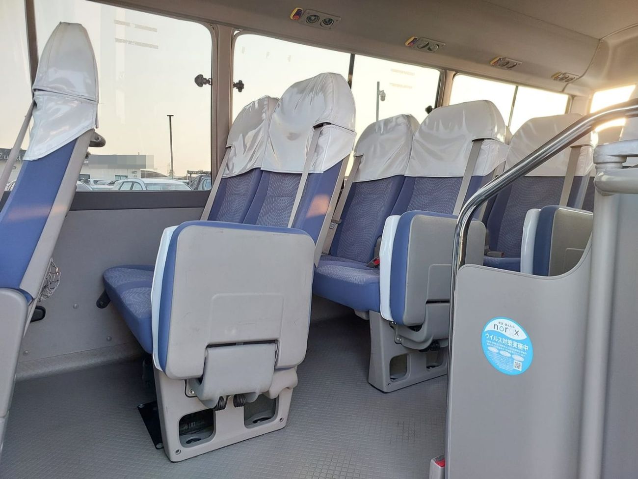 تويوتا كوستر 2015 TOYOTA COASTER BUS RHD 4.0 L DIESEL AUTOMATIC (PM02874)