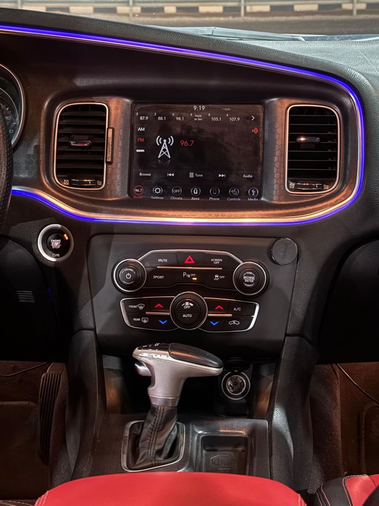 دودج تشارجر 5.7L R/T 5.7L