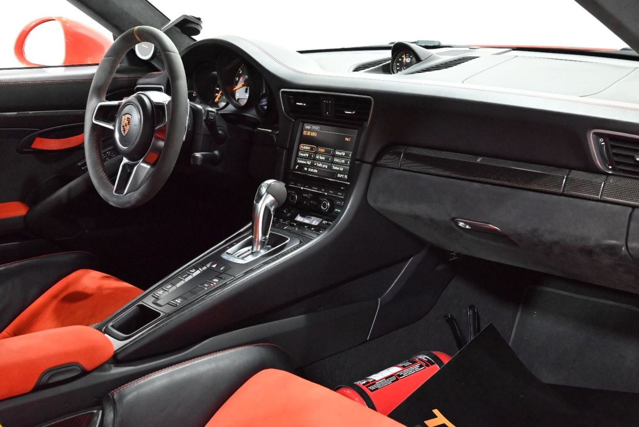 بورش 911 GT3RS 2016 Porsche 911 GT3 RS, Porsche Service History, Excellent Condition, GCC