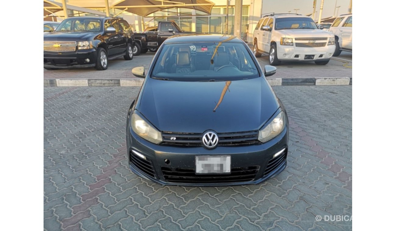 Volkswagen Golf Volkswagen Golf R GCC 2010 model in good condition