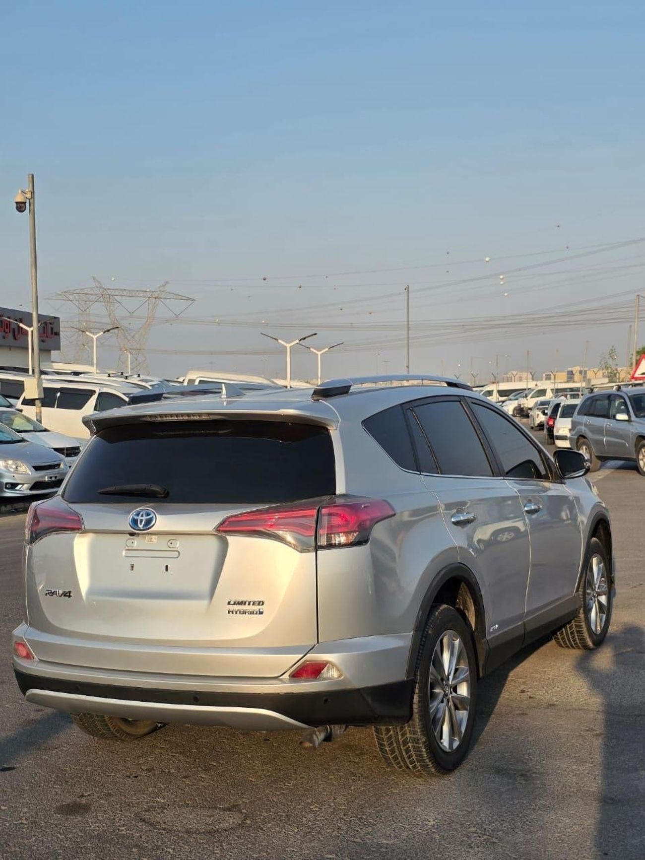 Toyota RAV4 Limited 2.5L