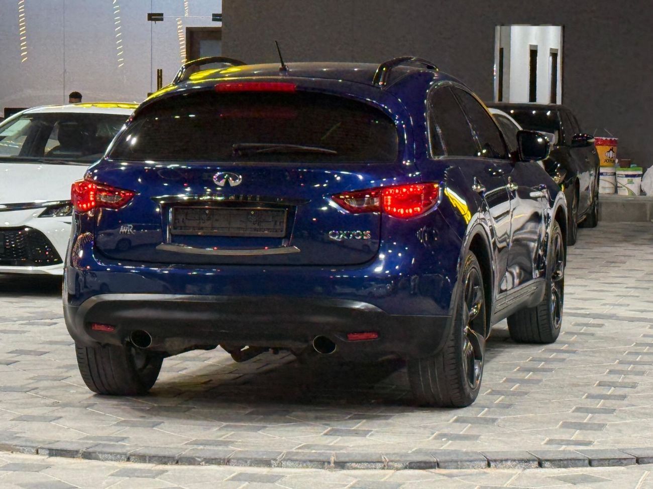 Infiniti QX70 Sport