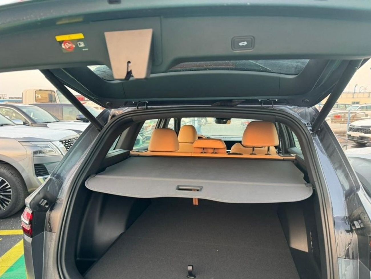 Geely Monjaro NEW 2024 Full Option 4WD 2000cc Petrol Camera 360 Luxury SUV Automatic ZERO KM