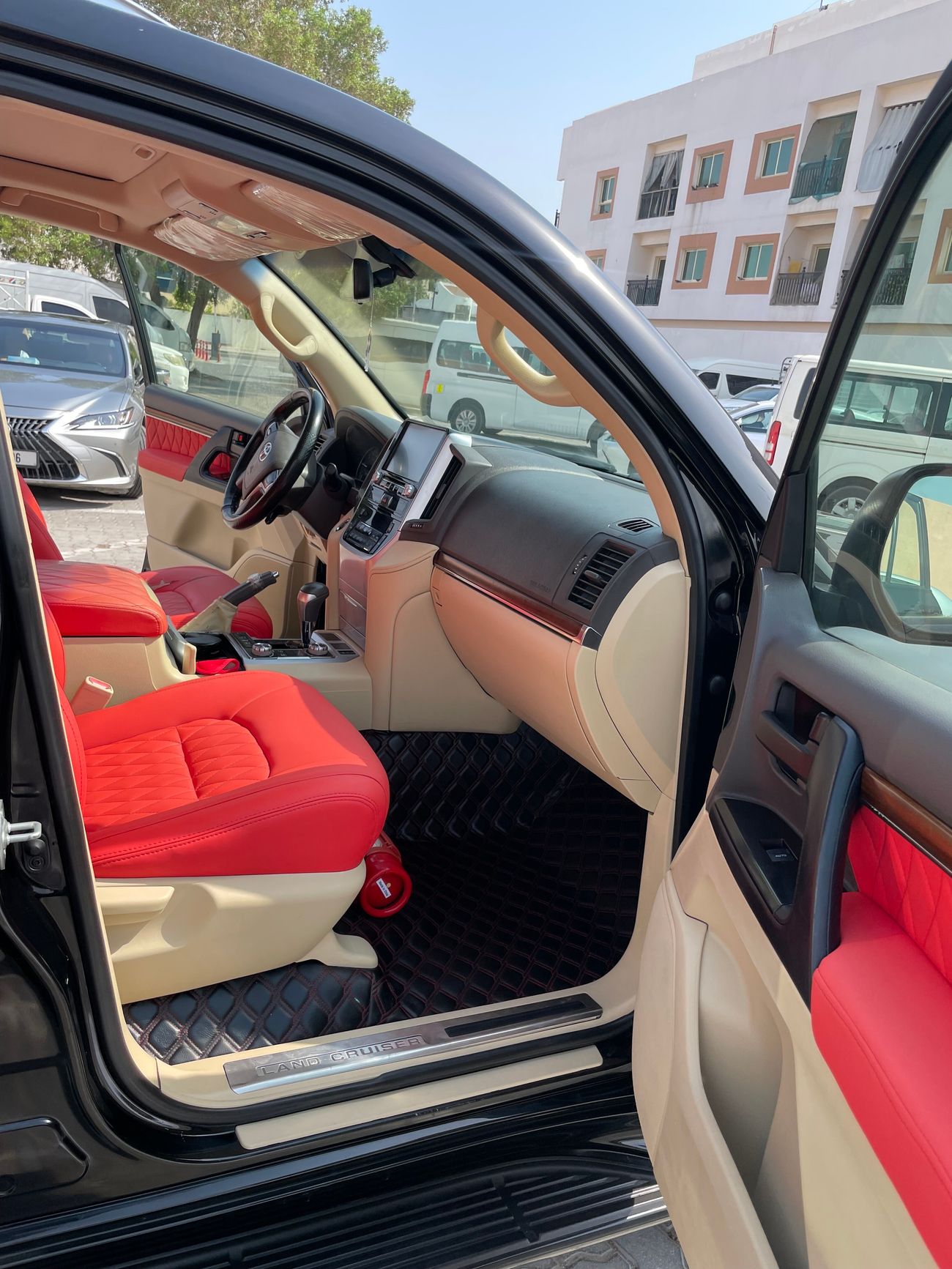 تويوتا لاند كروزر