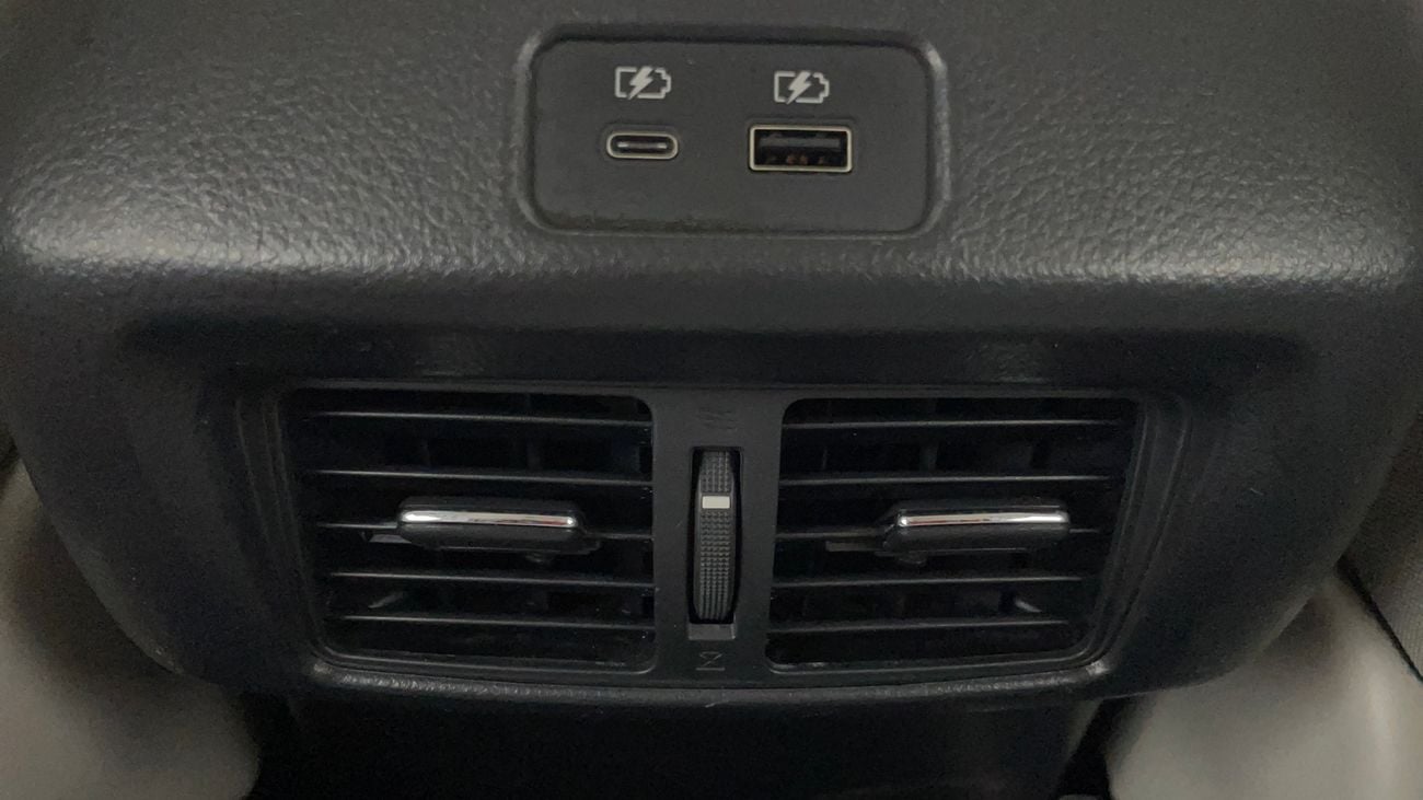 نيسان إكستيرا SE 2.5 | بدون دفعة مقدمة | اختبار القيادة في المنزل