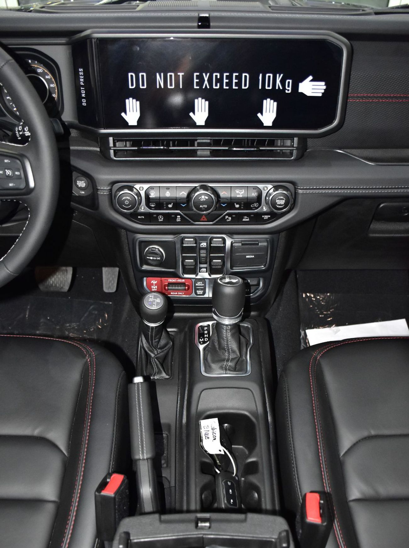 Jeep Wrangler EXCELLENT DEAL for our Jeep Wrangler Unlimited Rubicon 2.0L ( 2025 Model ) in Blue Color GCC Specs