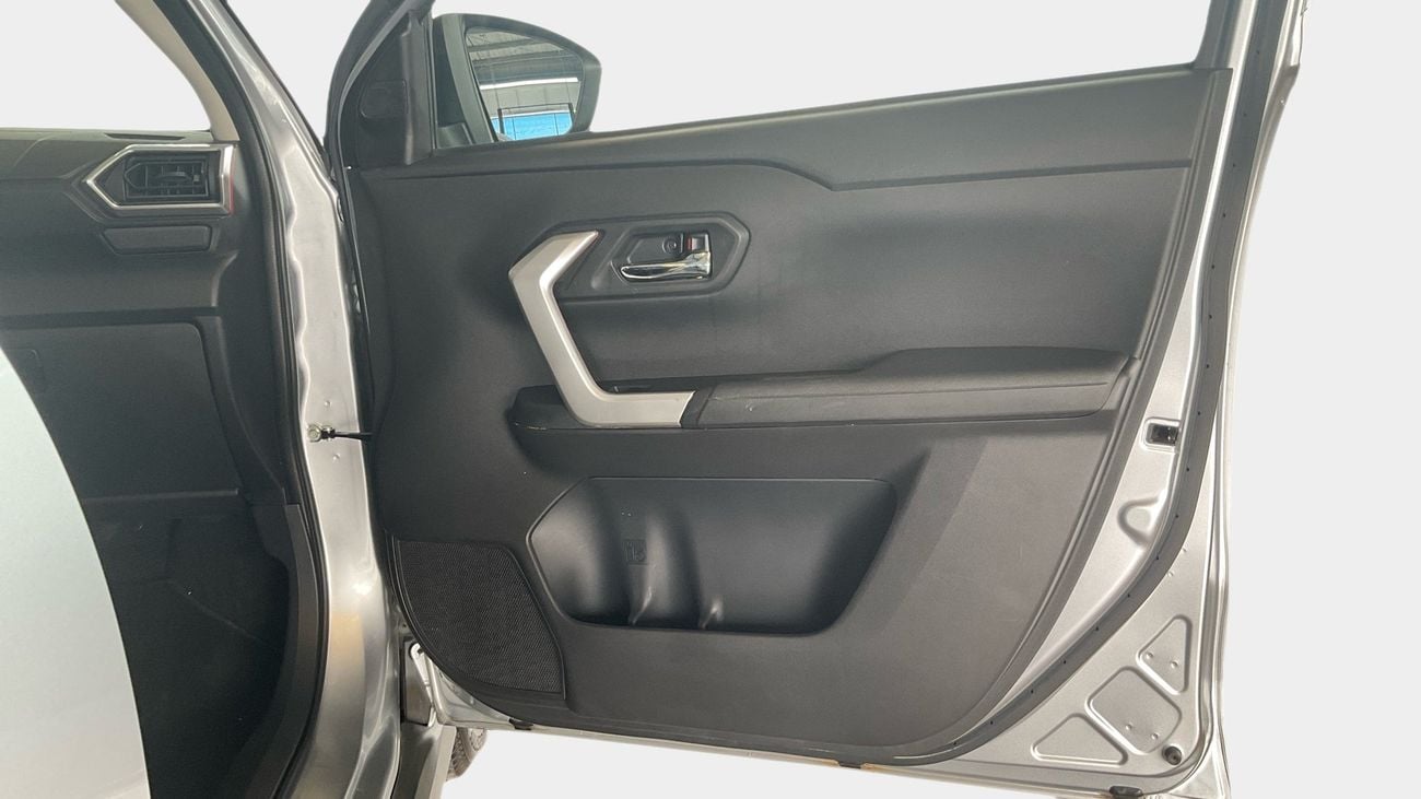 تويوتا ريز 1.2 E CVT | شامل الضمان | 0 ﺪﻔﻋﺓ ﺃﻮﻟﻯ