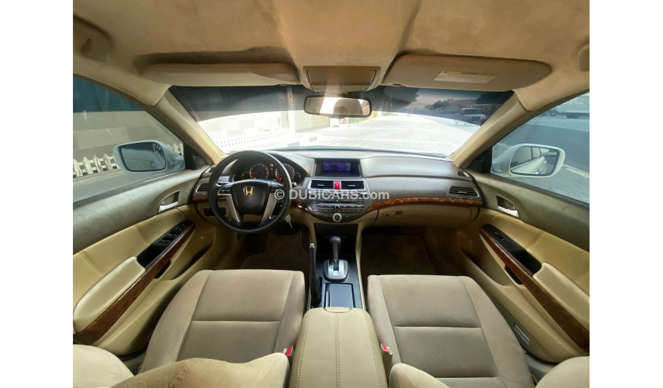 Honda Accord Honda Accord Model: 2008 Price : 15,000 Dirhams  Mileage : 193,000 Gulf specifications