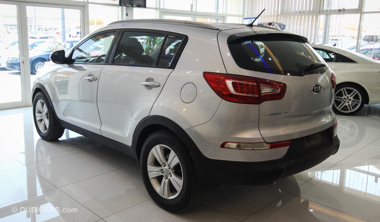 Kia Sportage LX