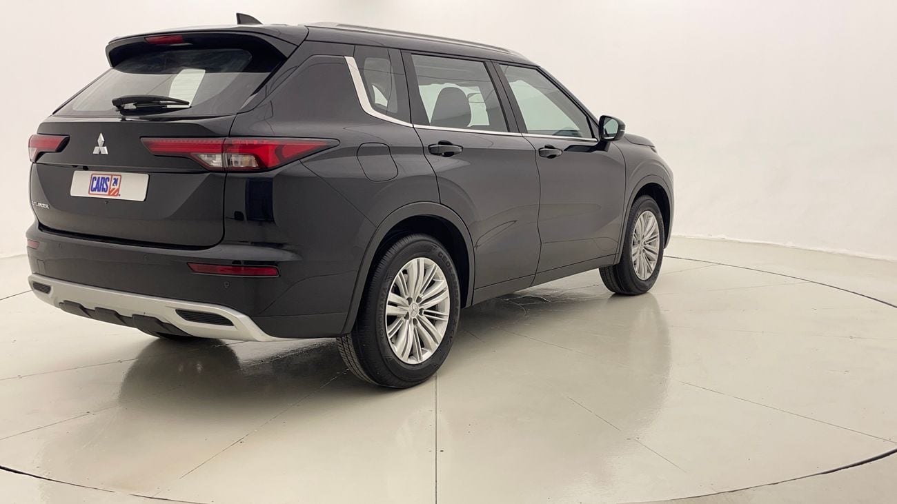 ميتسوبيشي آوتلاندر GLX MID LINE 2.5 | بدون دفعة مقدمة | اختبار القيادة في المنزل