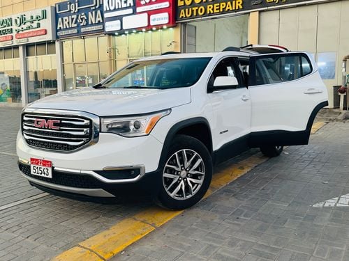 جي أم سي أكاديا