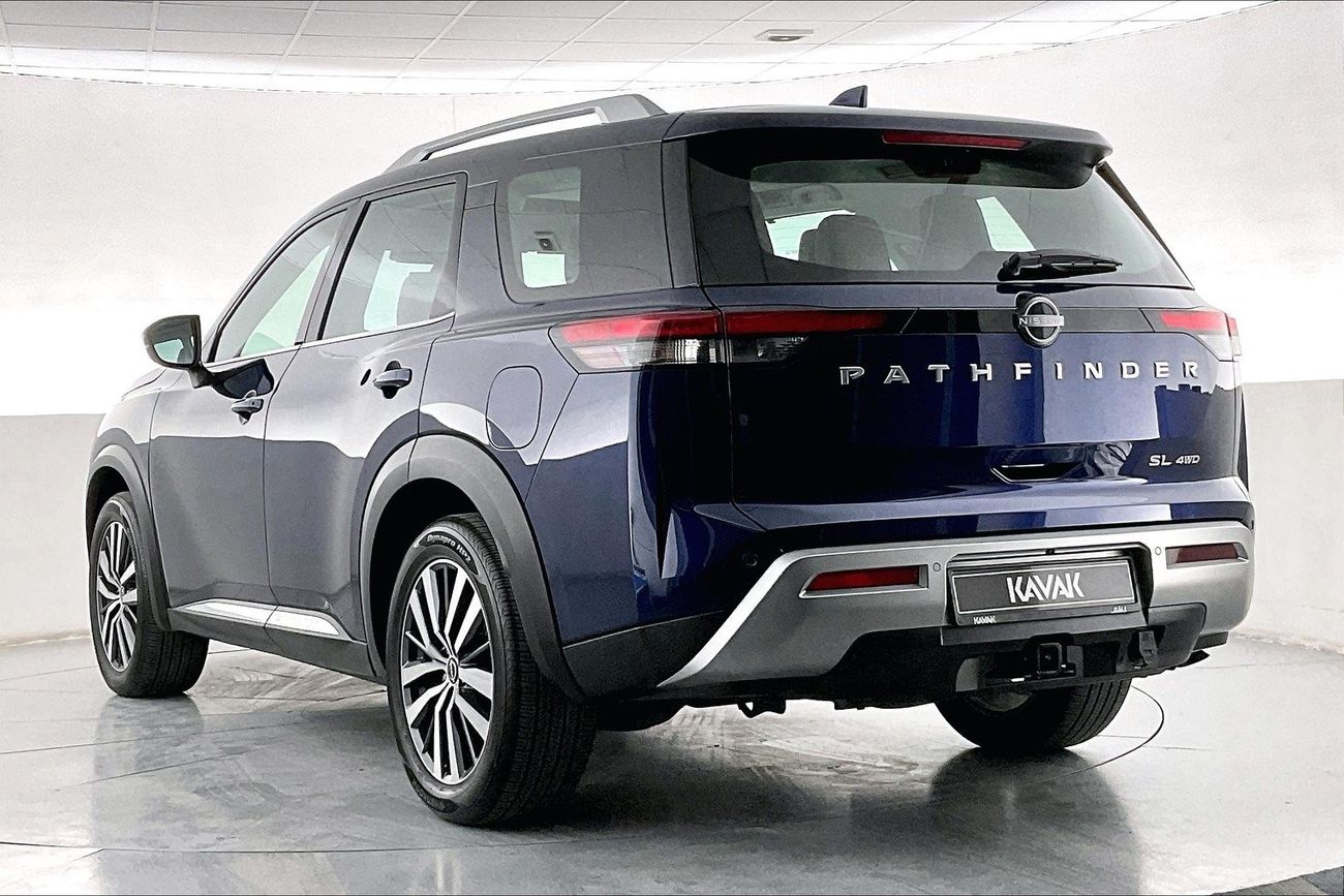 نيسان باثفايندر SL | عرض العيد الحصري | خالية من أضرار الفيضانات