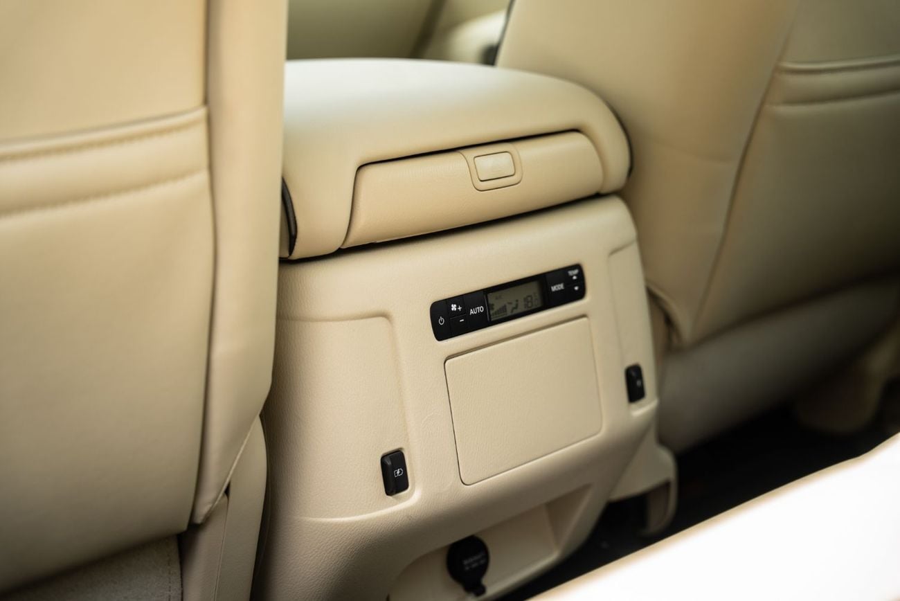 إنفينيتي QX80 LUXE SENSORY PROACTIVE Sensory ProActive 8 5.6L