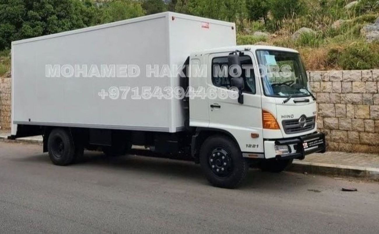 هينو 500 HINO 500 SERIES 1221 with Big Box 5.8 Tons Diesel manual Zero KM