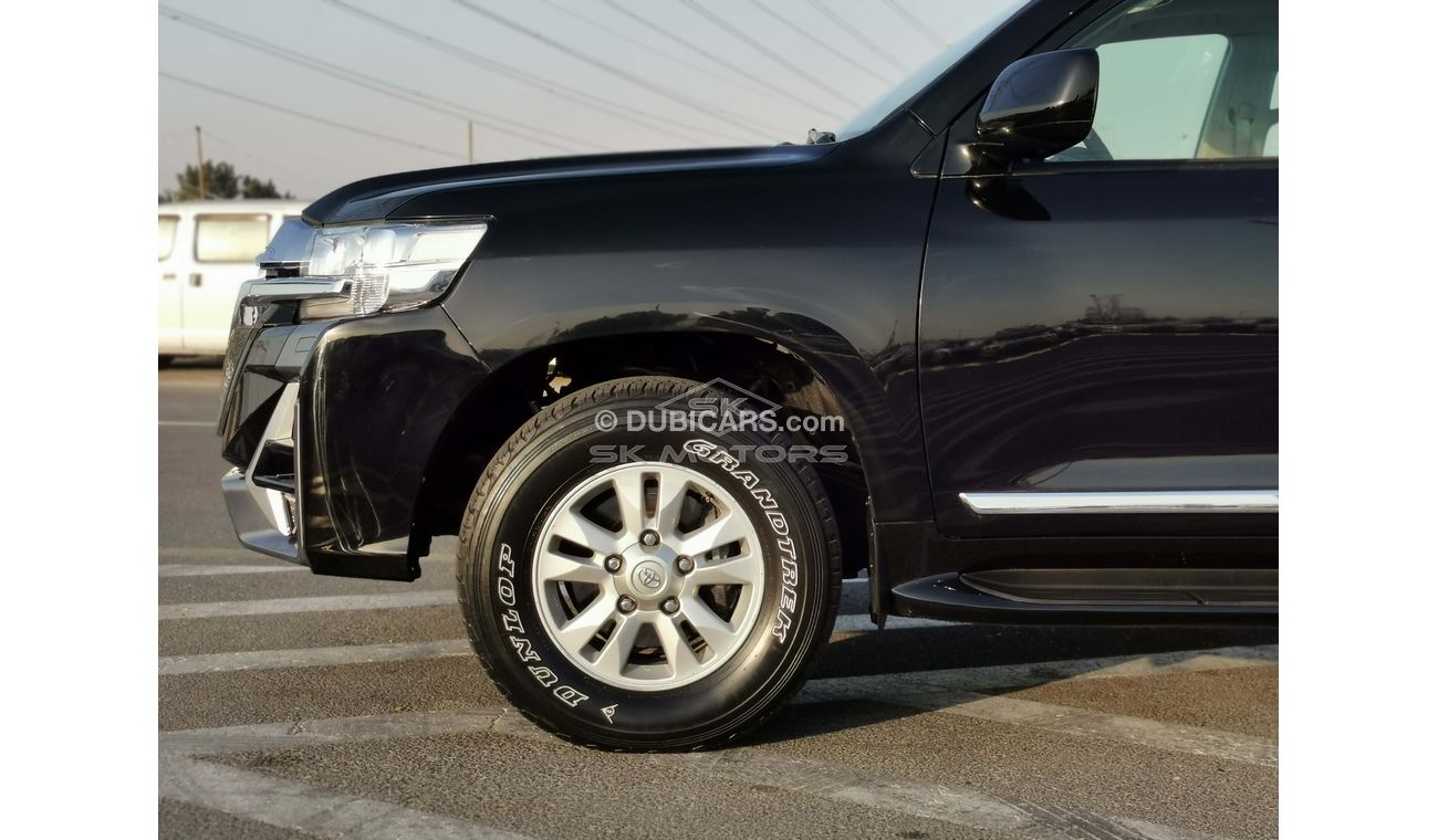 Toyota Land Cruiser GXR 4.0 FACELIFTED / LIMGENE BODY KIT / TESLA DVD / LEATHER SEATS & SUNROOF( LOT # 7796)