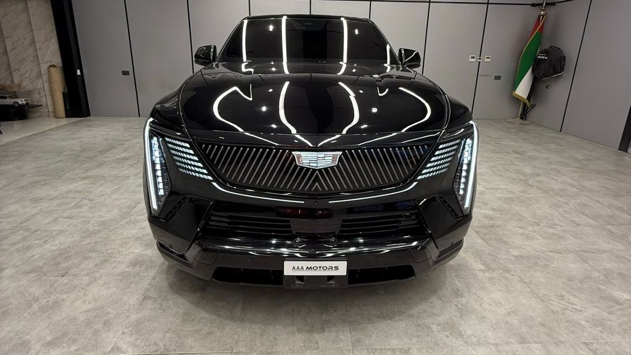Cadillac Escalade IQ 1,000E4 | American Specs | All-Electric Luxury SUV