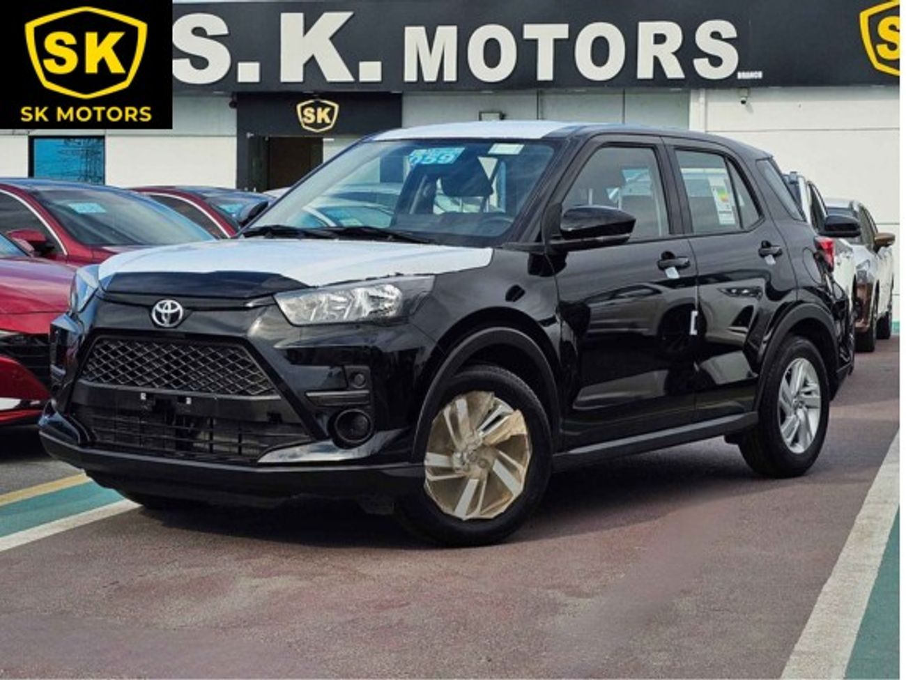 تويوتا ريز 1.2L Petrol, Alloy Rims, DVD Camera, Rear A/C ( CODE #  67966)