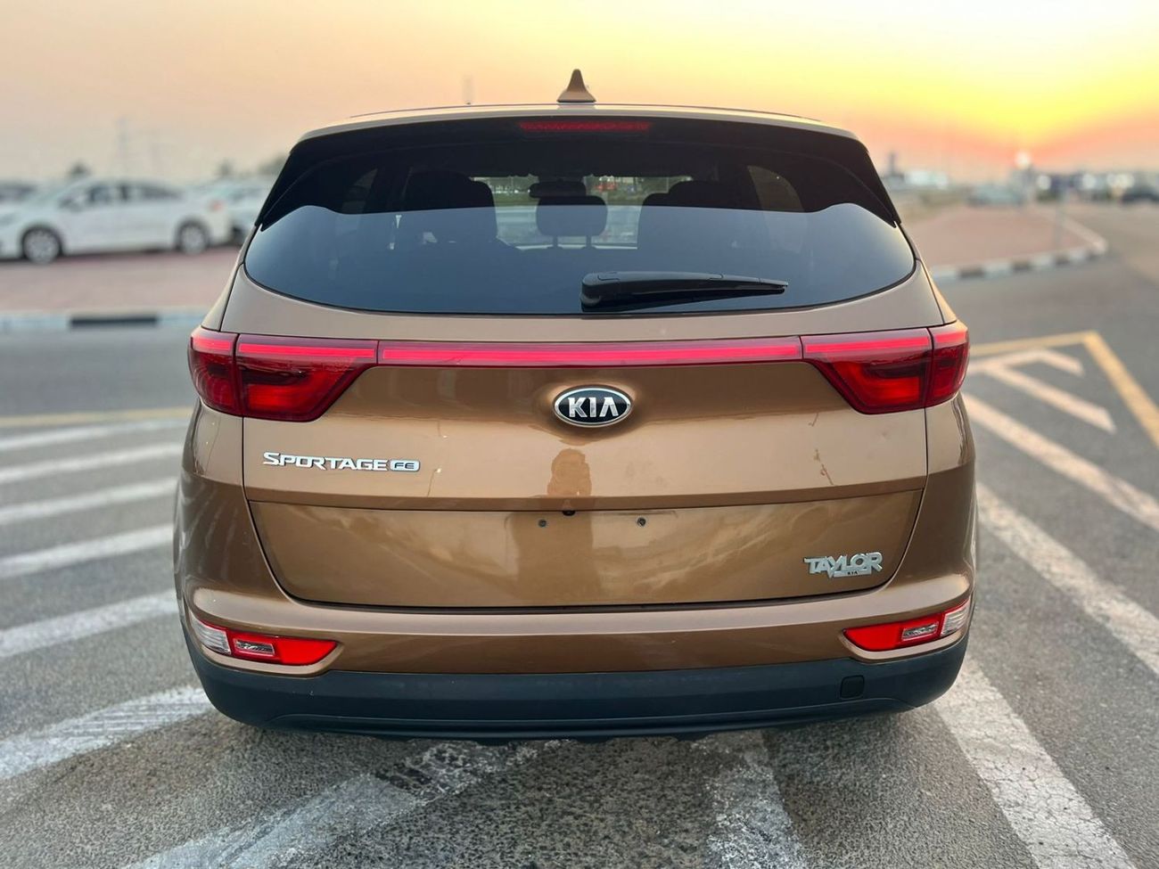 Kia Sportage 2018 KIA SPORTAGE LX // 99,000 mileage // REAR CAMERA // CRUISE CONTROL // RIM // REAR COOLING // VE