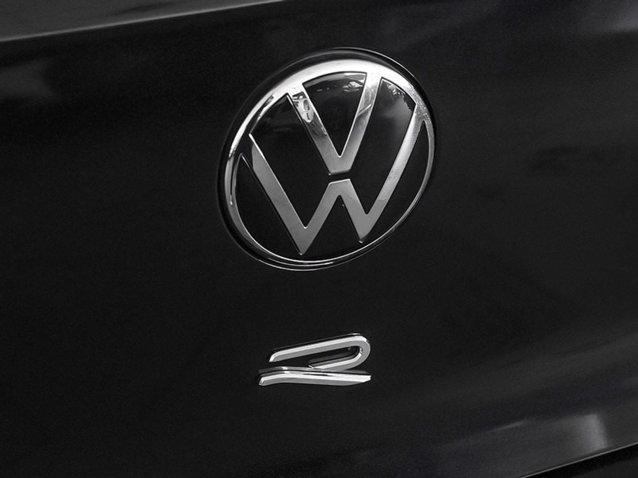 Volkswagen Golf R 2.0L (315 HP)