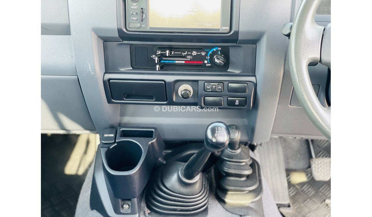 Toyota Land Cruiser Pick Up Toyota Landcruiser double cabin pick up model 2017 Diesel engine color gray  car very good and clean