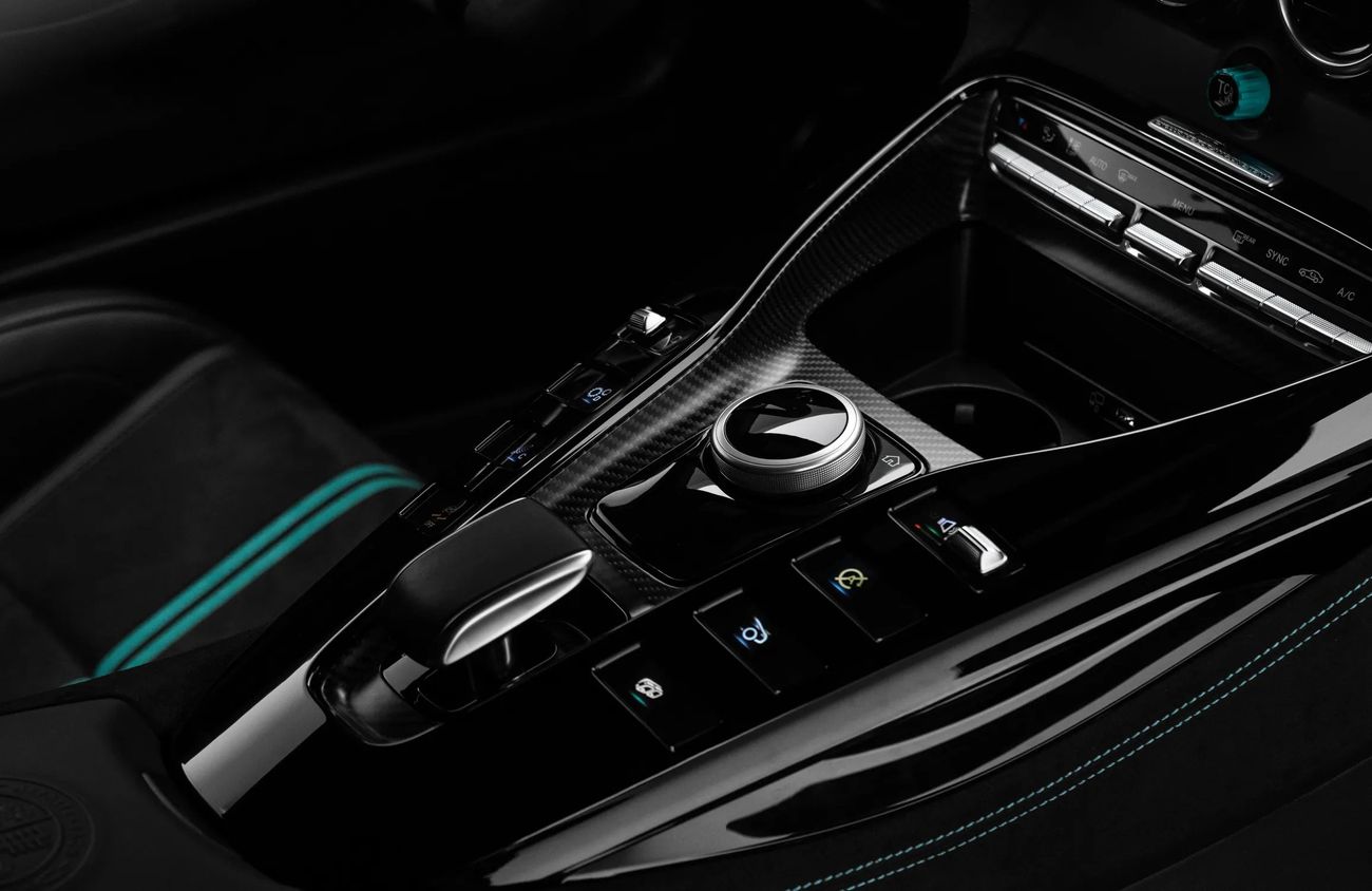 Mercedes-Benz AMG GT 4.0L V-8 Bi-Turbo Engine