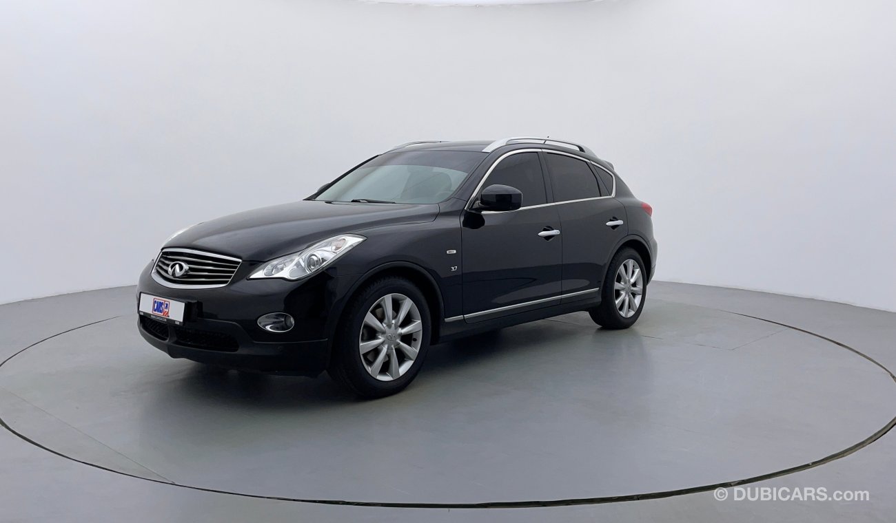 إنفينيتي QX50 Luxe 3700