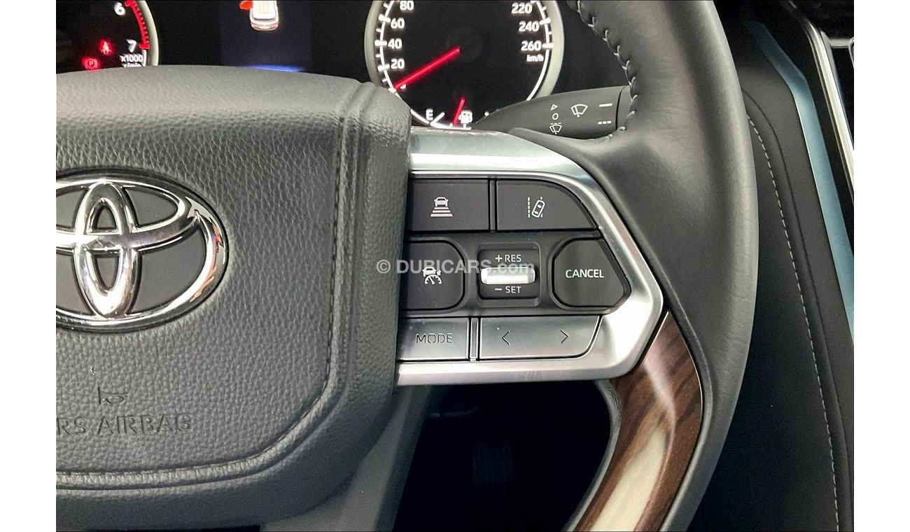 Toyota Land Cruiser GXR