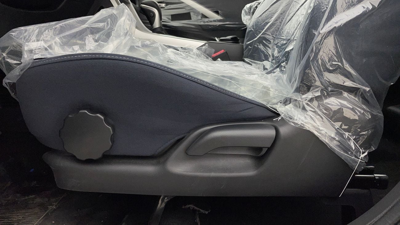 Mitsubishi Xpander H/L PREMIUM 1.5 | Zero Down Payment | Home Test Drive