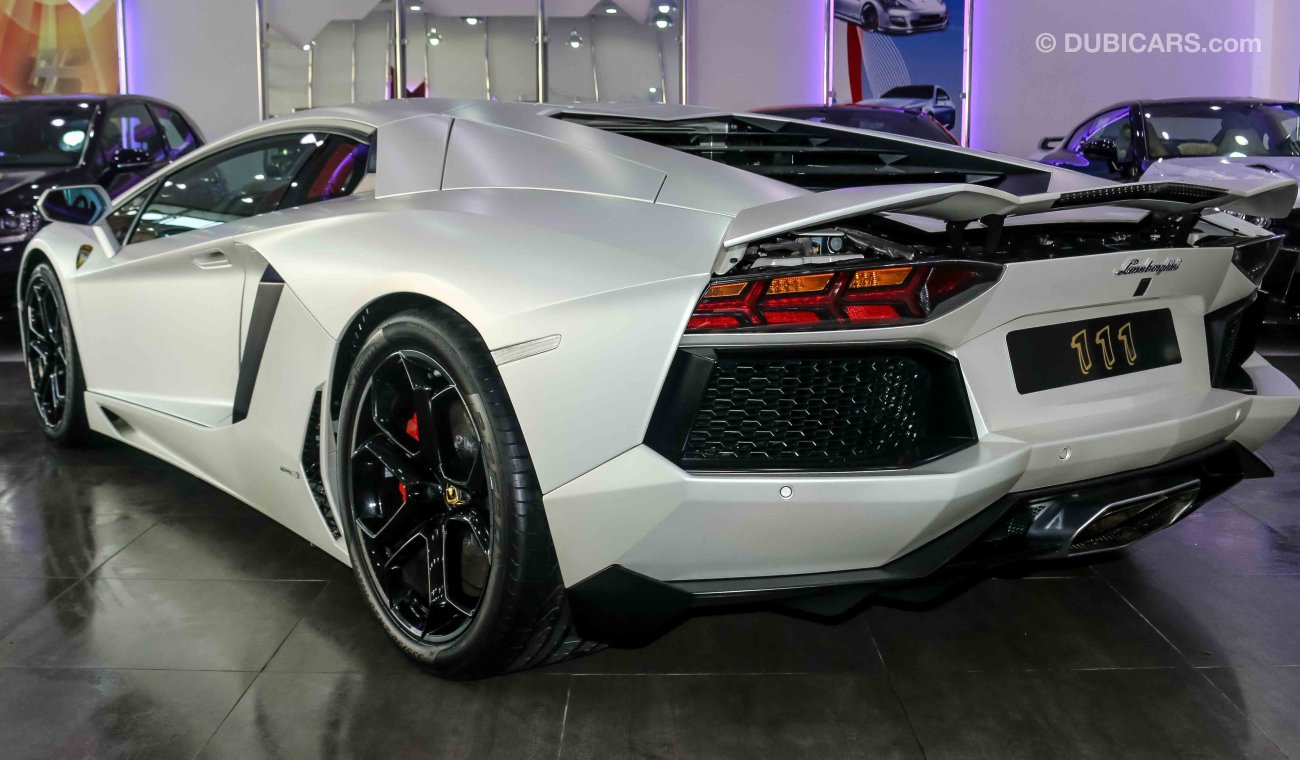 Lamborghini Aventador LP 700-4