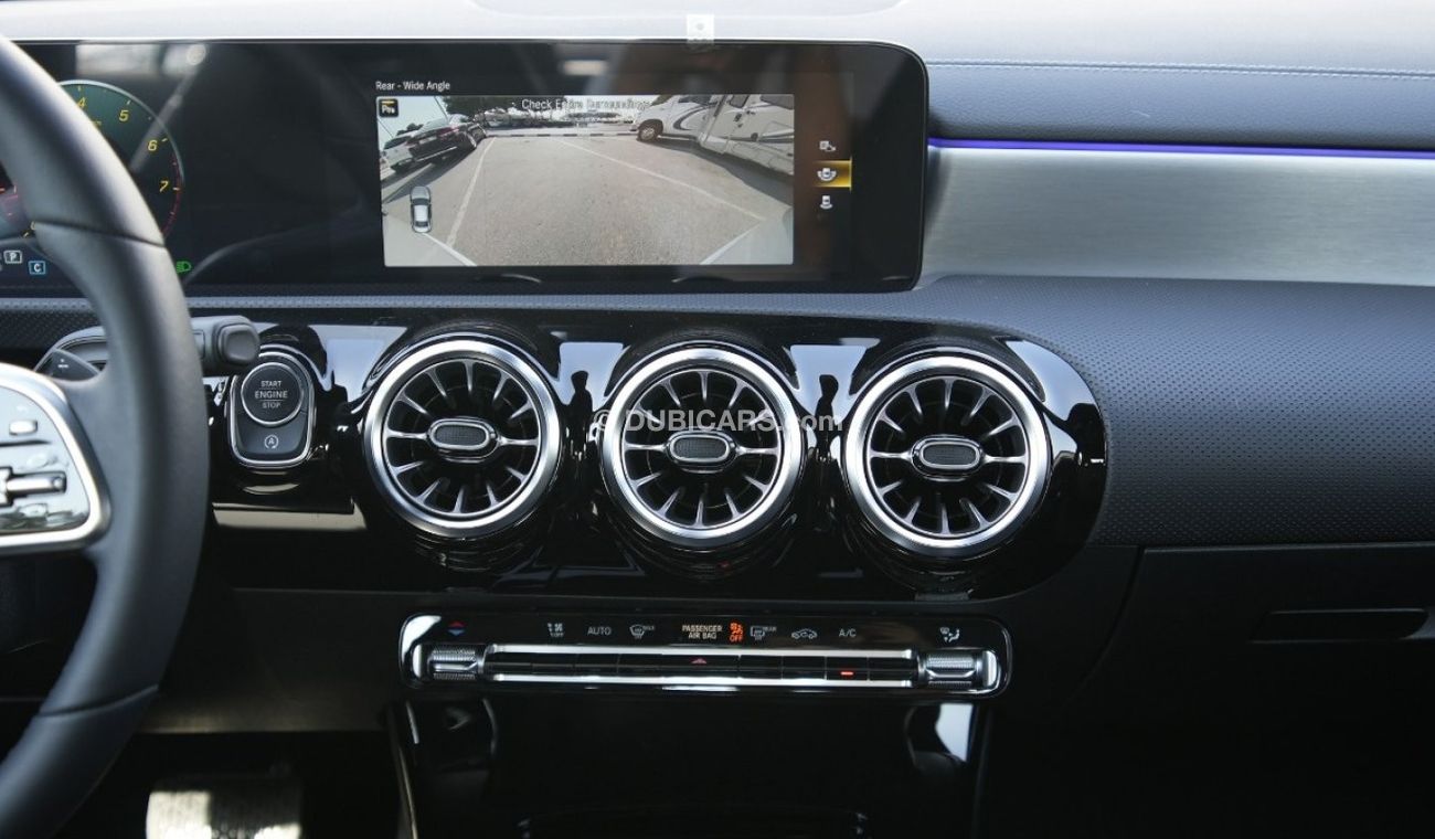 Mercedes-Benz CLA 200 | Progressive | 2022 | Brand New