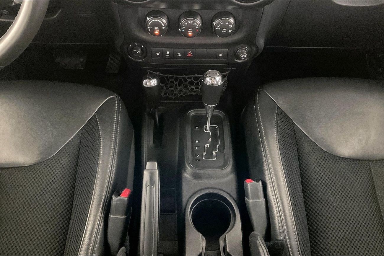 جيب رانجلر Rubicon Recon | National Day Celebration | شامل الضمان | 0 ﺪﻔﻋﺓ ﺃﻮﻟﻯ