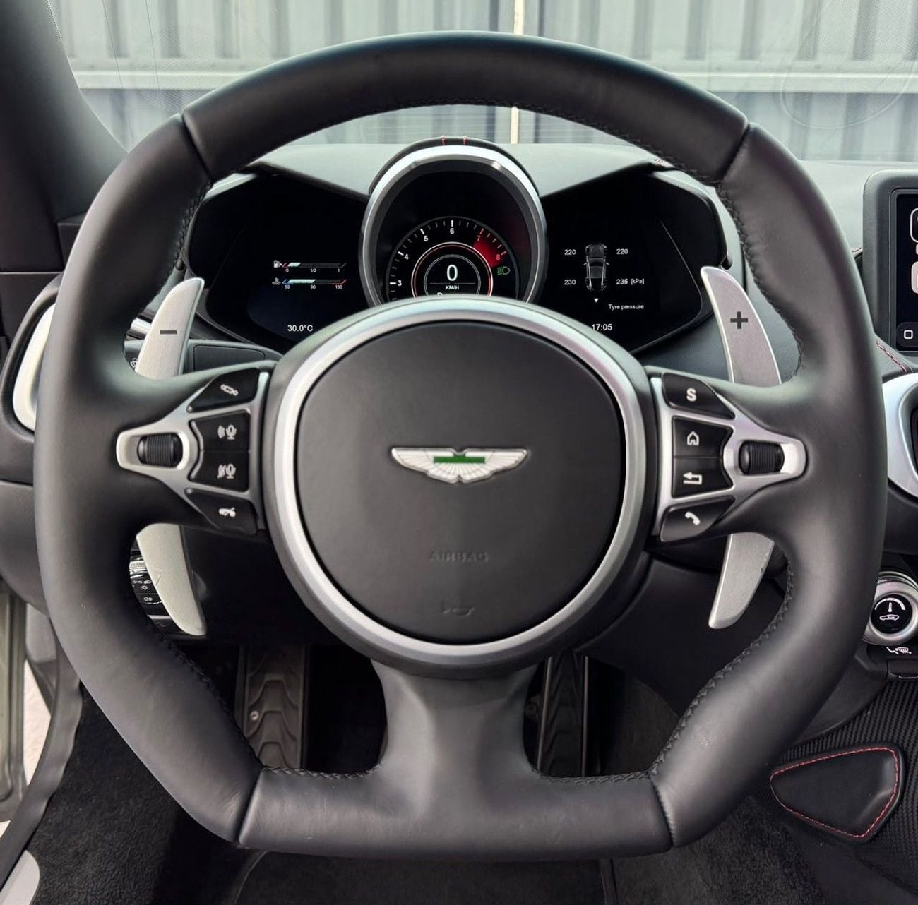 Aston Martin Vantage STD Aston Martin Vantage 2019 | Low mileage | GCC | Warranty 2028