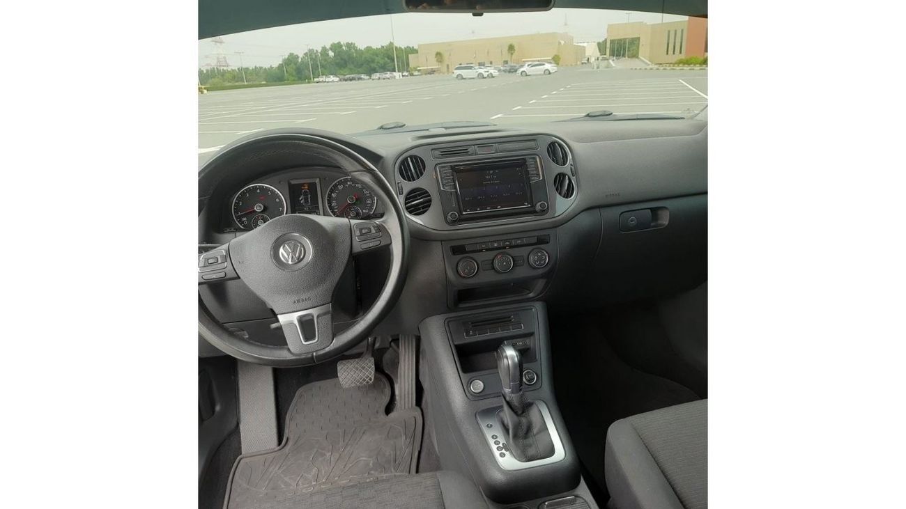 Volkswagen Tiguan S