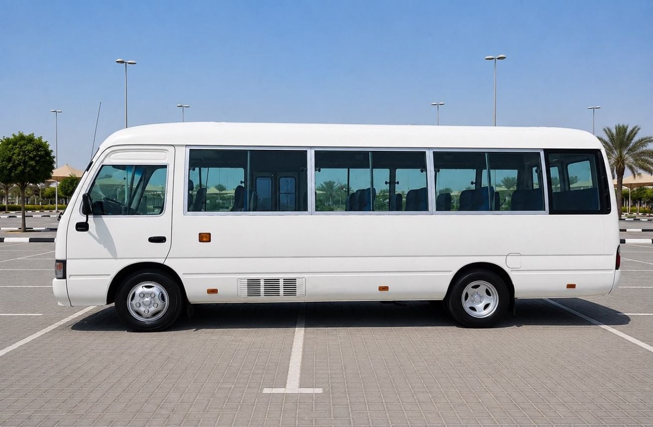 تويوتا كوستر Toyota Coaster Basic