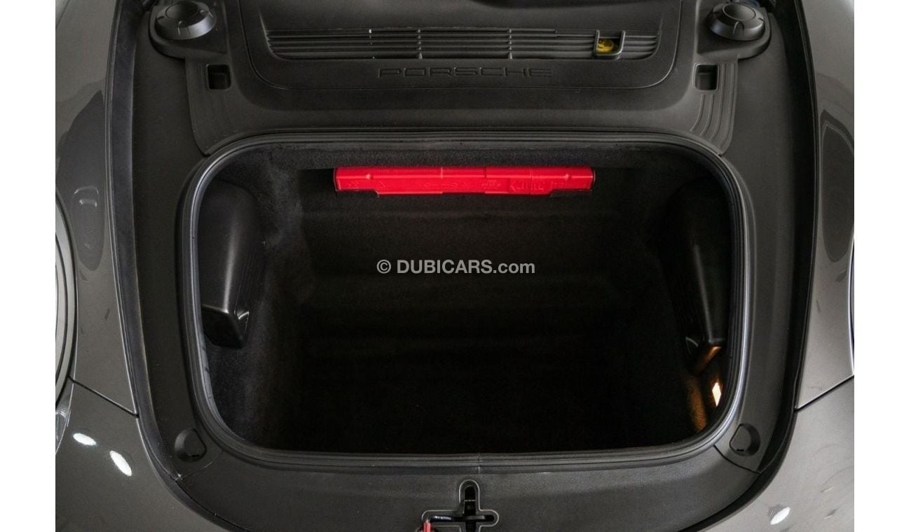 Porsche 911 2013 Porsche 911 Carrera / 2 Year ARM Service Pack