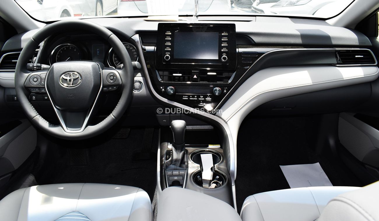 Toyota Camry SE 2.5L