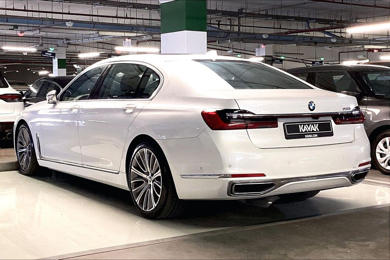 بي أم دبليو 730Li Excellence | شامل الضمان | 0 ﺪﻔﻋﺓ ﺃﻮﻟﻯ