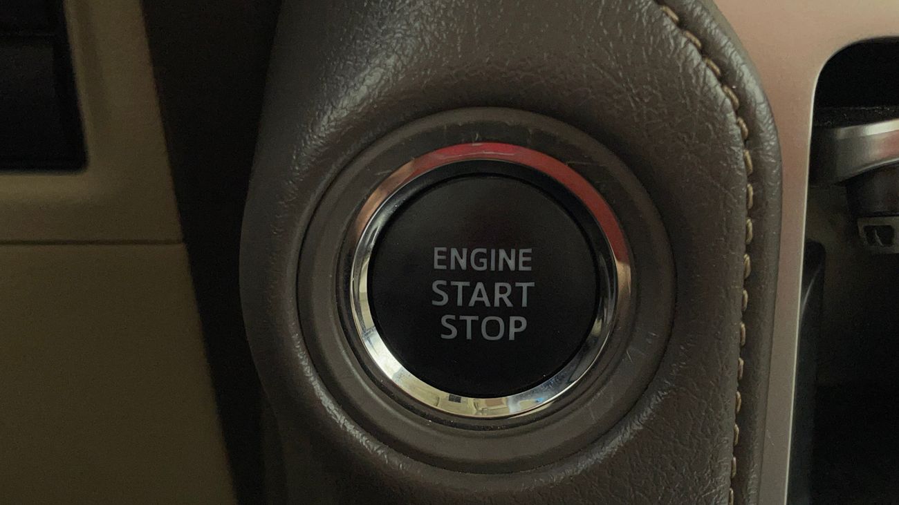 تويوتا برادو VXR 4 | بدون دفعة مقدمة | اختبار قيادة مجاني للمنزل