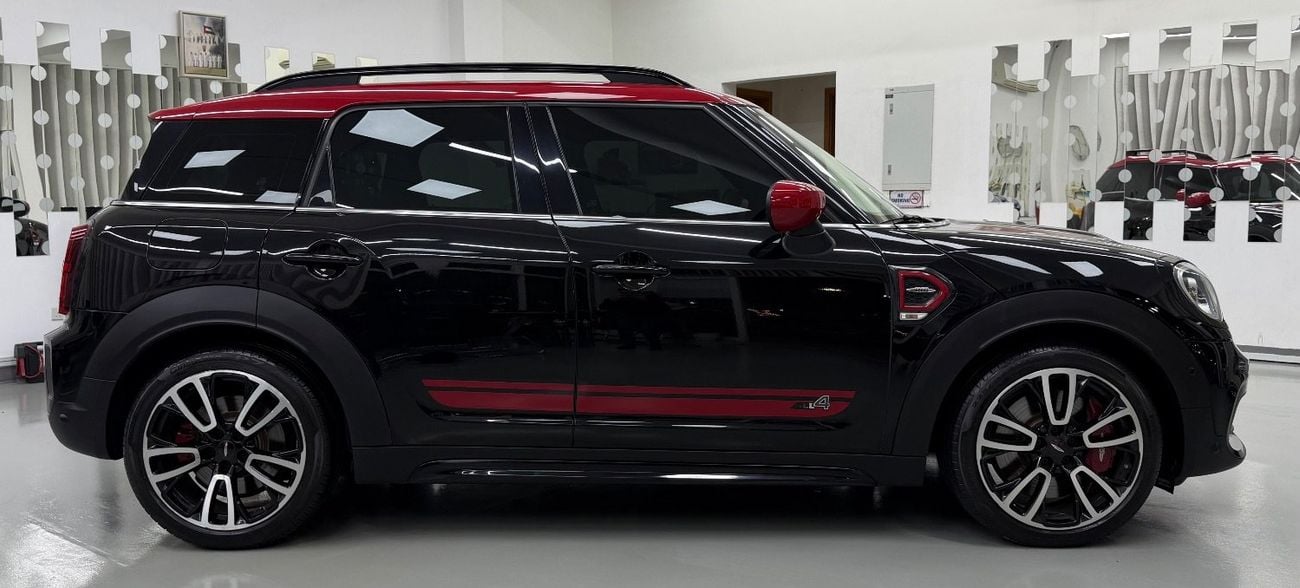 ميني جون كوبر كونتري مان GCC .. FSH .. Low Milegea .. Perfect Condition