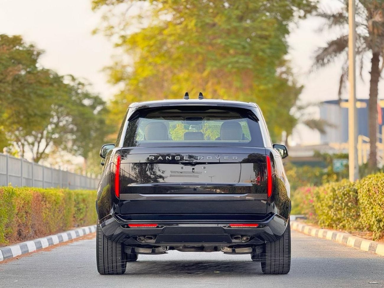 لاند روفر رينج روفر Autobiography P530 4.4L