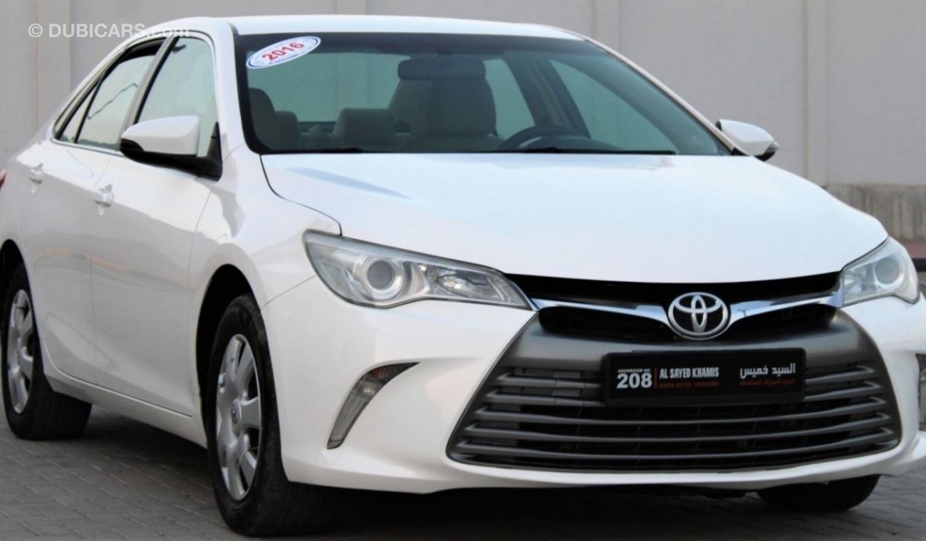 Toyota Camry GL GL GL Toyota Camry 2016 GCC in excellent condition without accidents