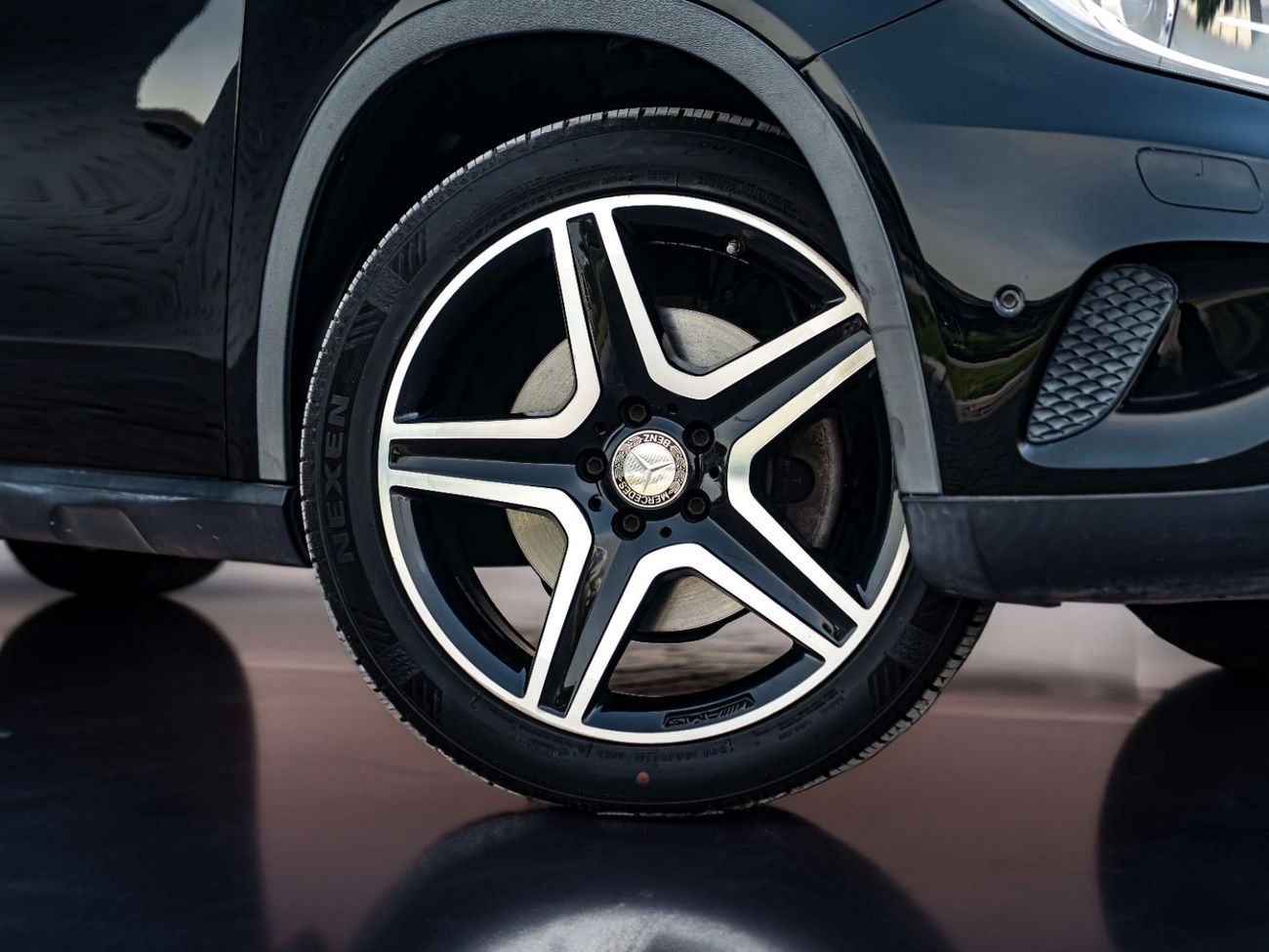 مرسيدس بنز GLA 250 Std 2.0L (211 HP)