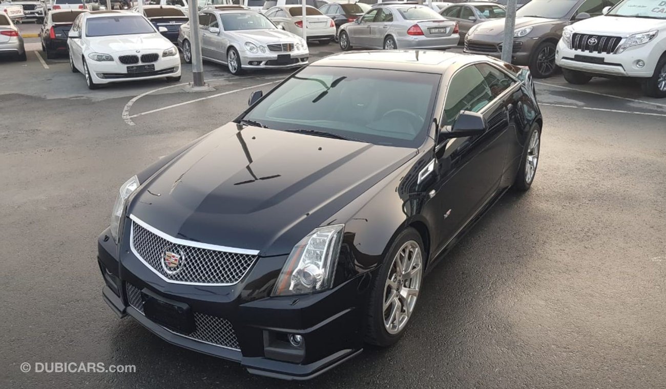 Cadillac CTS Caddillac CTS VS coupe 8 cylinder super charge model 2012  خليجي حاله ممتازه من الداخل والخارج فل مو